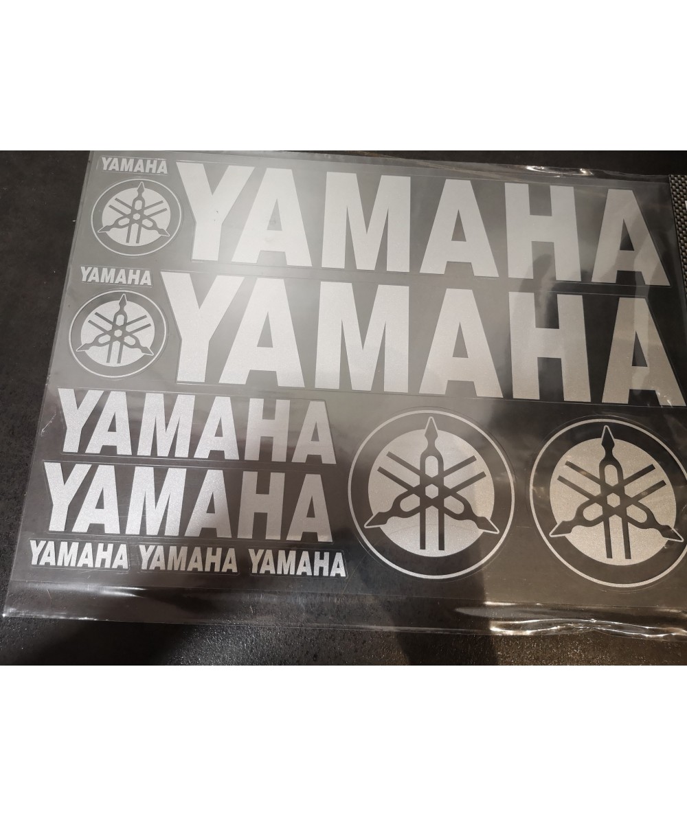 Kit Yamaha 13 adhesivos plata 35x25mm